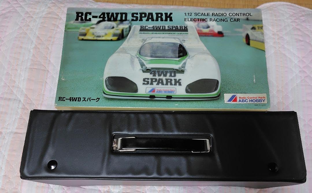 ABCホビー　スパーク4WD　未組み立て　 ボディは付属なし ABCホビー スパーク4WD 未組み立て ボディは付属なし ABCホビー